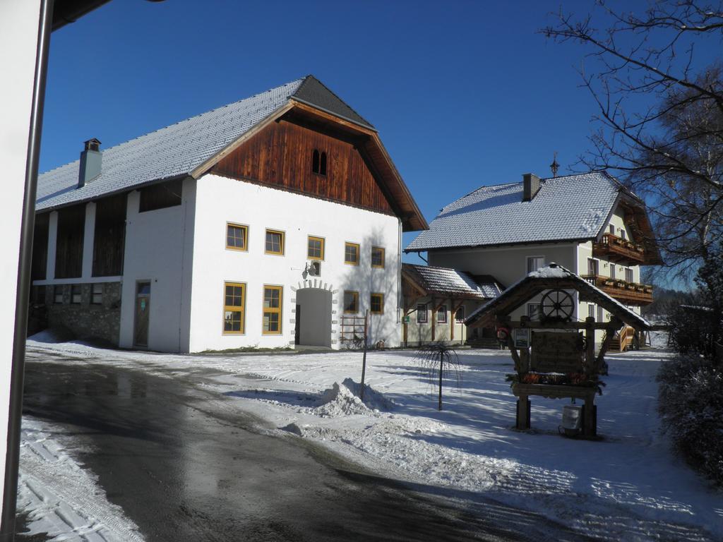 Ulnhof Appartement Mariapfarr Buitenkant foto
